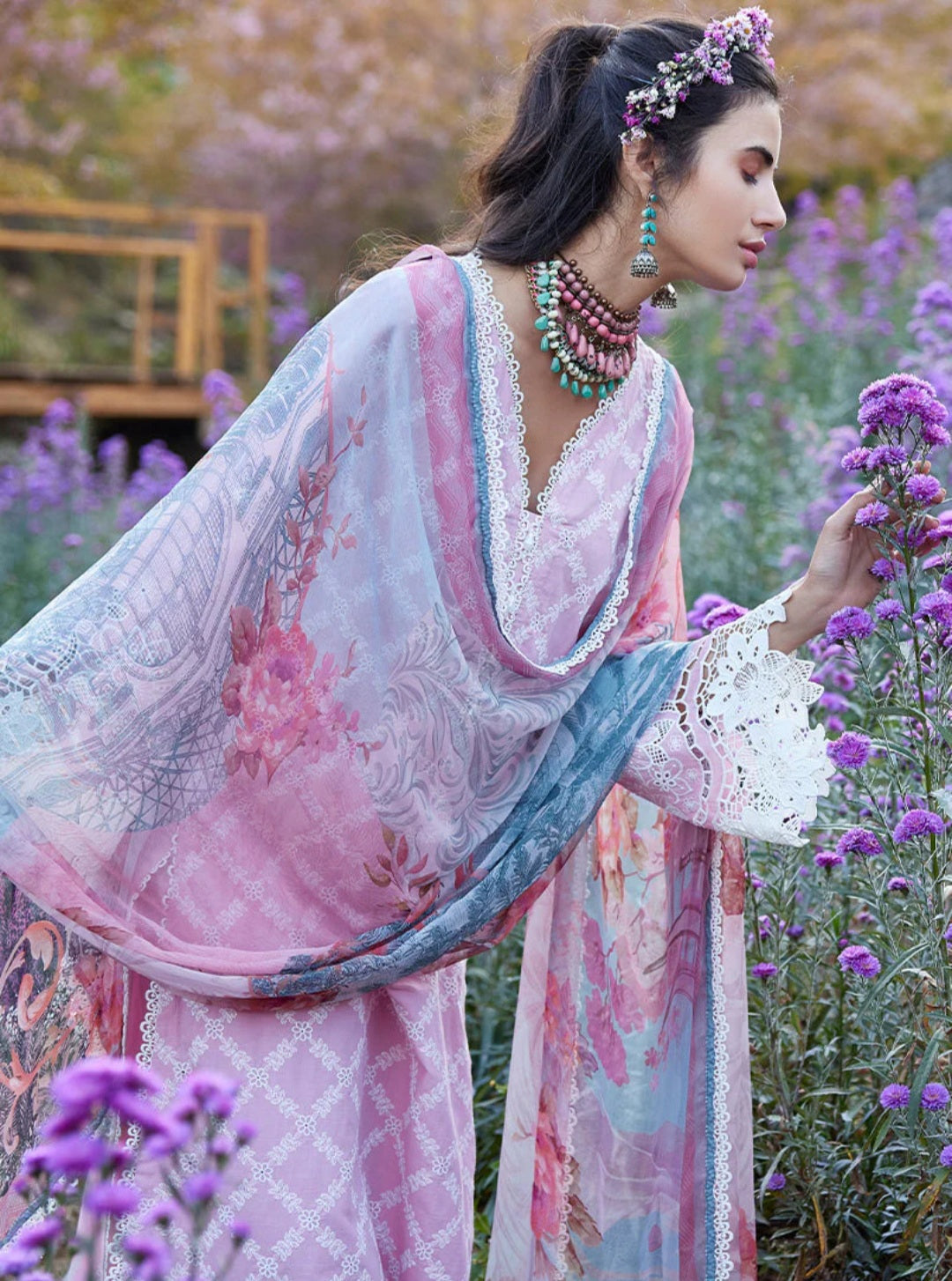Setareh | Image | Lawnkari® ’Collection 2023