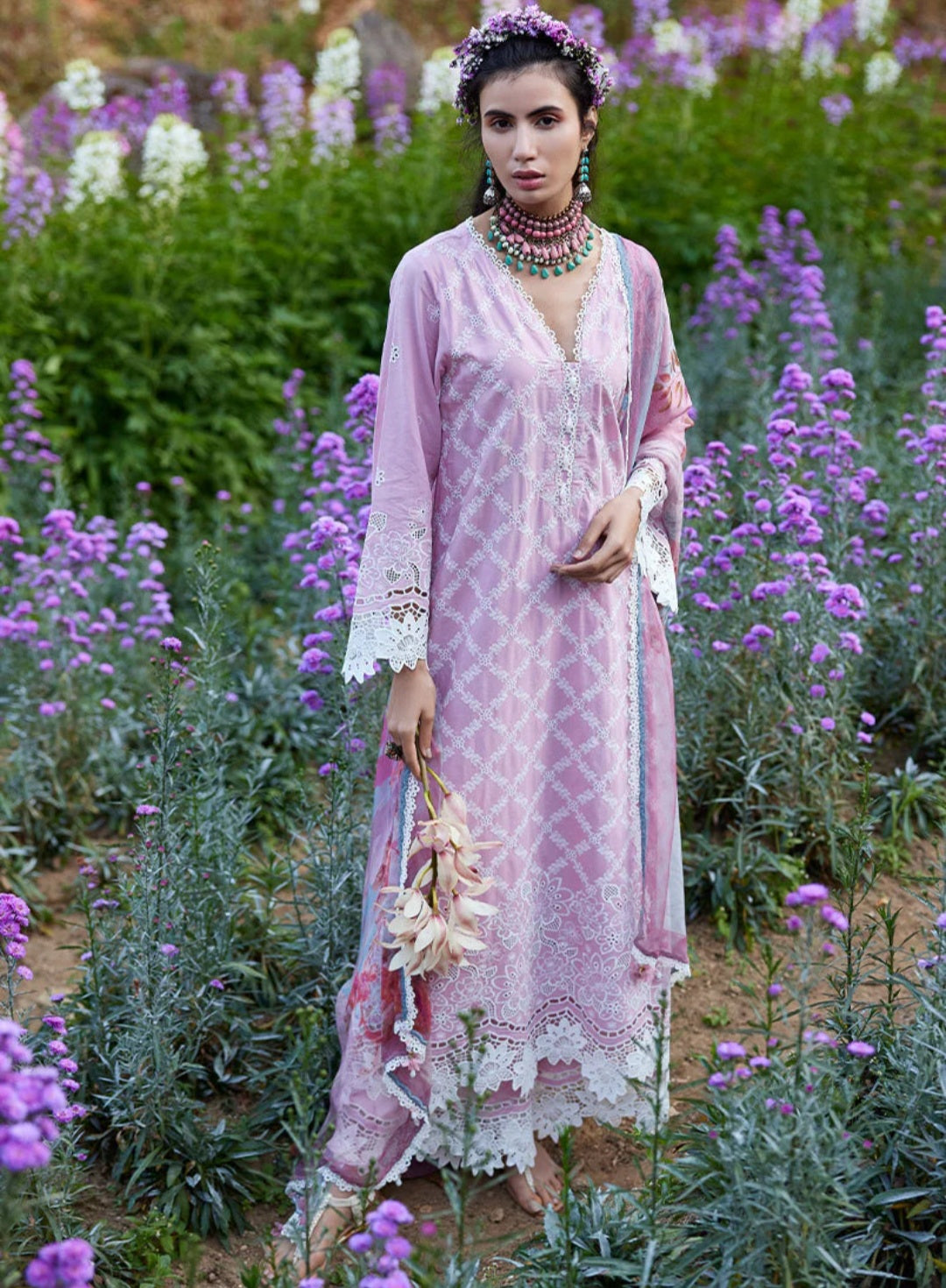 Setareh | Image | Lawnkari® ’Collection 2023