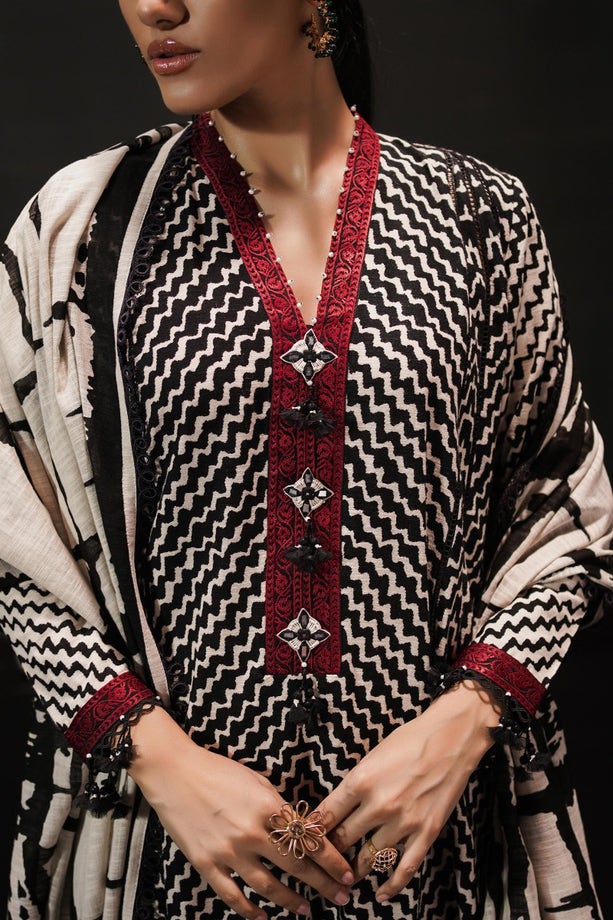 20A | Sana Safinaz | Mahay Winter Collection 2022