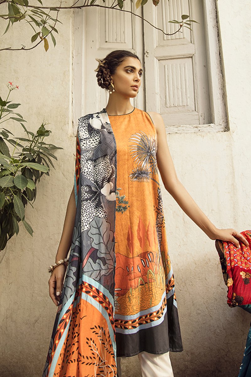 AMBER MONARCH (CROSS STITCH - AANGAN COTTON SATIN'19)