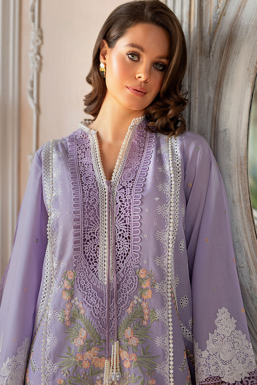 2B | Sobia Nazir | Luxury Lawn 2023