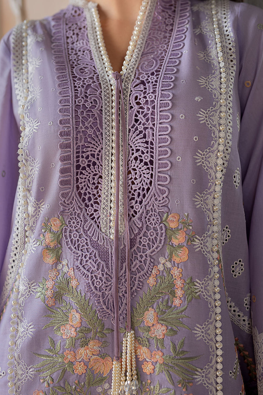 2B | Sobia Nazir | Luxury Lawn 2023
