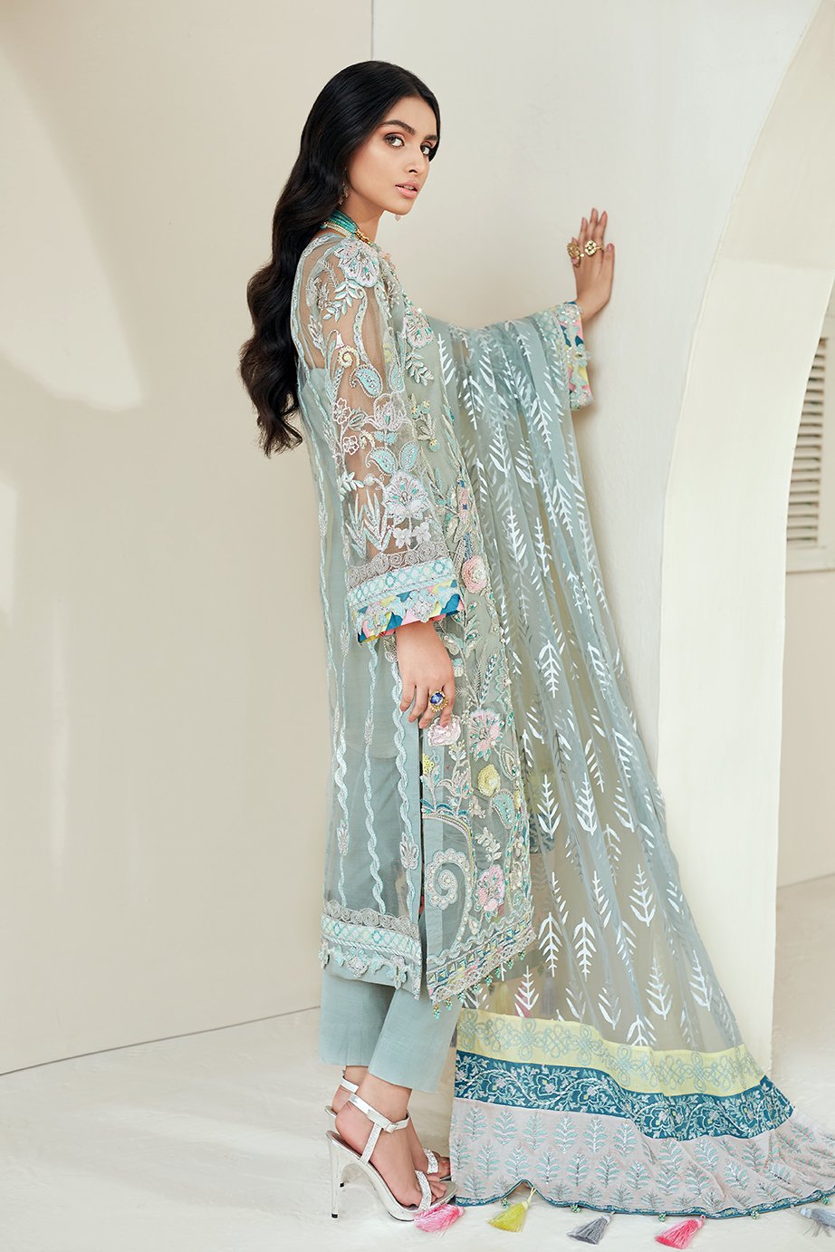 Iceberg | Maryam Hussain | Marwa Luxury Formals 2020