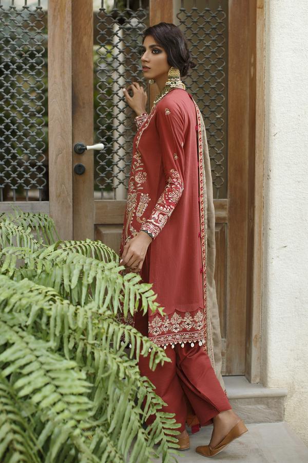 Sandy | Baroque Winter Collection 2021