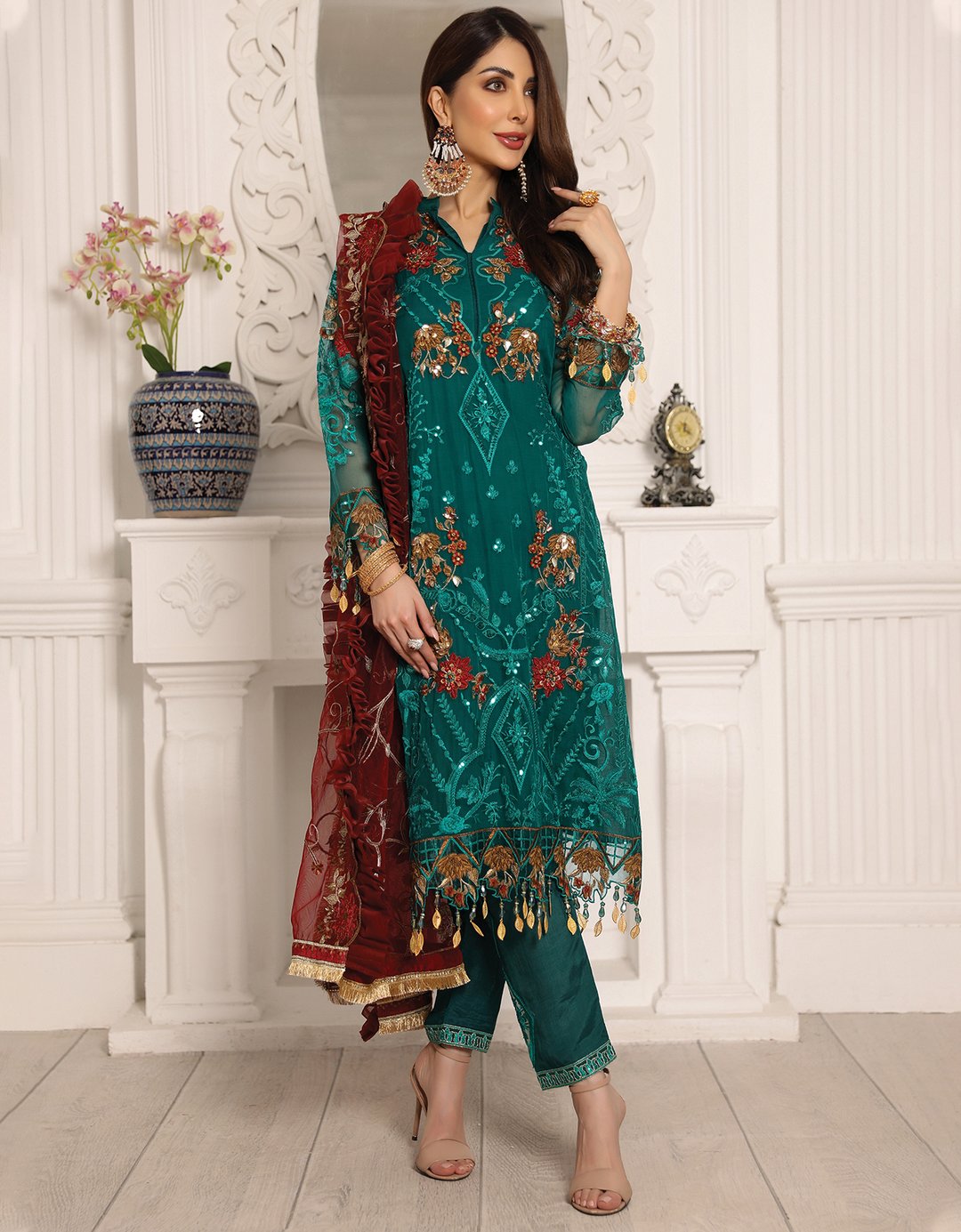 LR-03 | Emaan Adeel | Lamour Luxury Chiffon