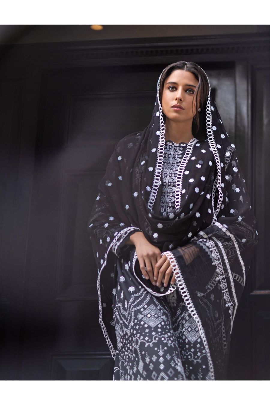 MN21 - 06 | Sobia Nazir | Monochrome Collection 2021
