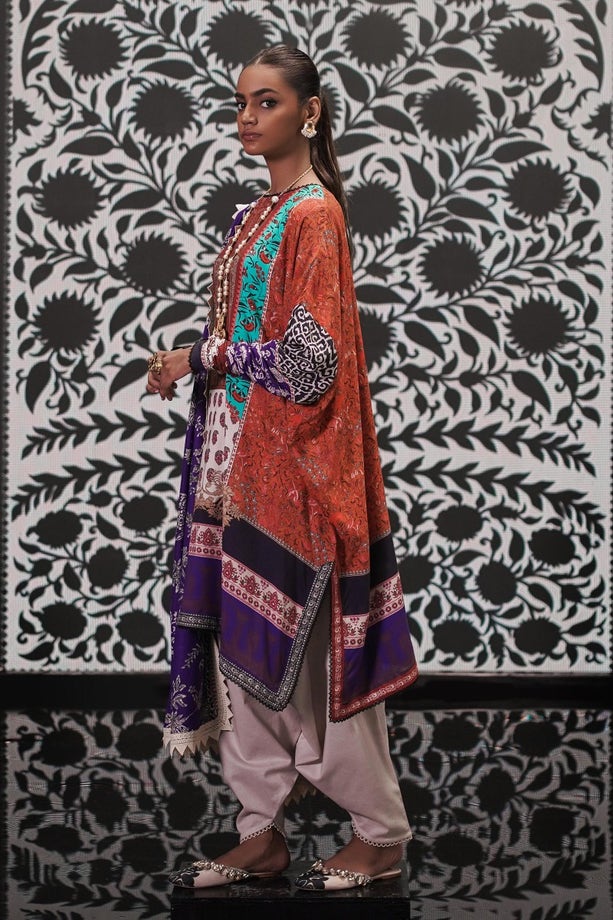 6B | Sana Safinaz | Mahay Winter Collection 2022