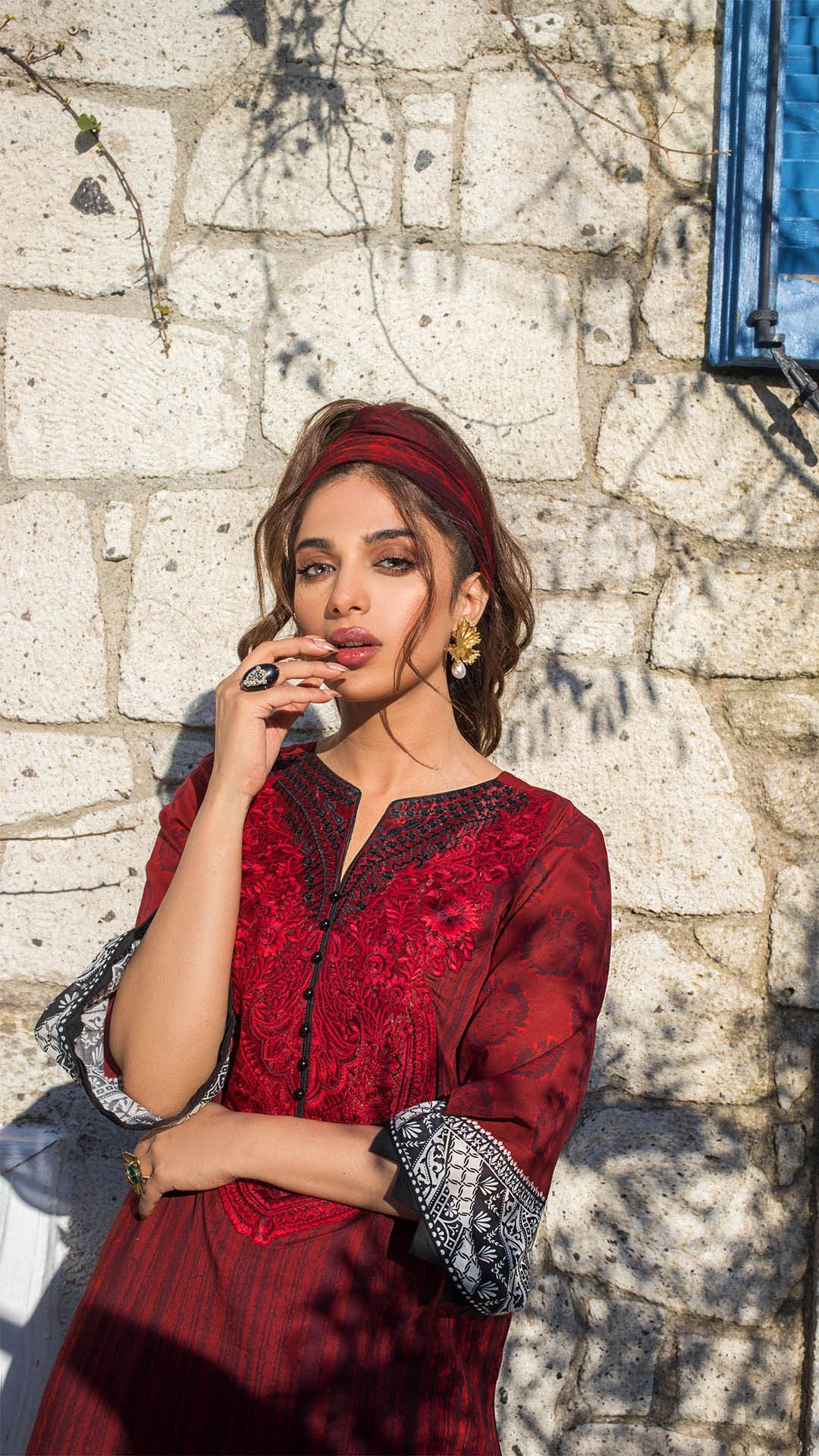 Stunner Number B | Zainab Chottani  | Tahra Lawn 2021