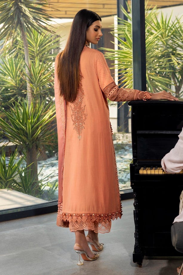 7A | Sana Safinaz | Luxury Lawn 2022