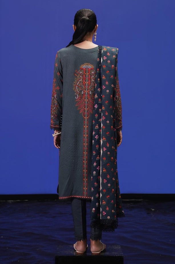 7B | Sana Safinaz | Mahay Winter Collection 2022