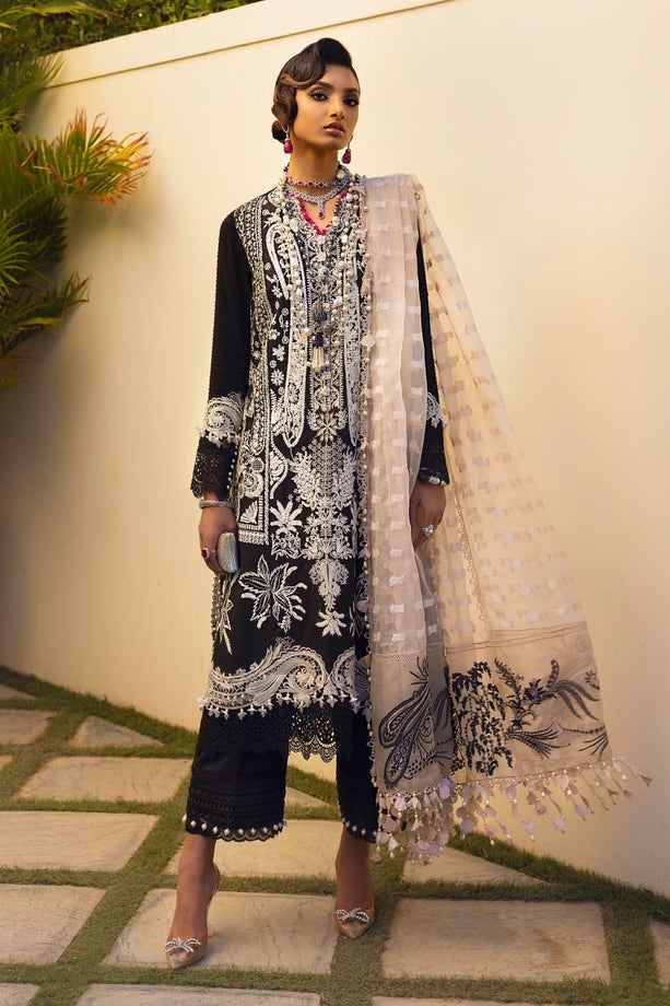 8A | Sana Safinaz | Luxury Lawn 2022