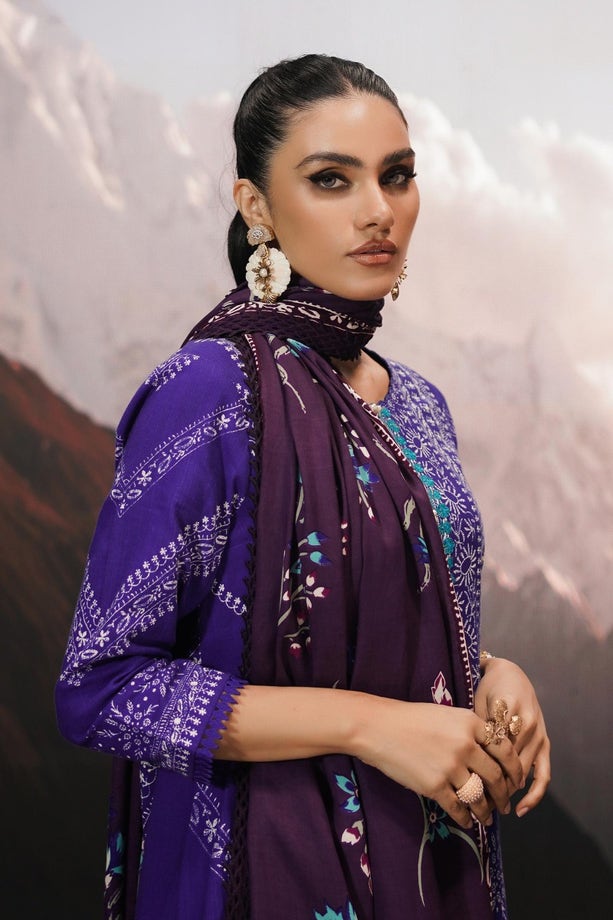 8B | Sana Safinaz | Mahay Winter Collection 2022
