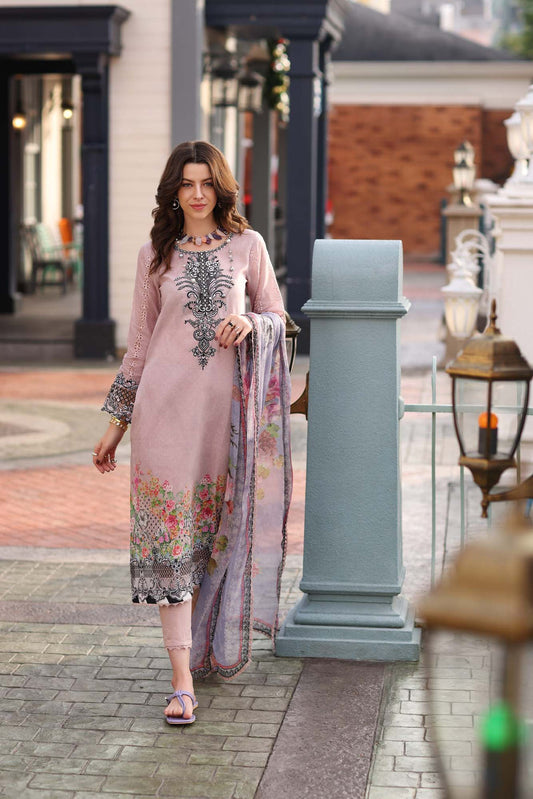D7A | Noor | Luxe Printkari Lawn 2023