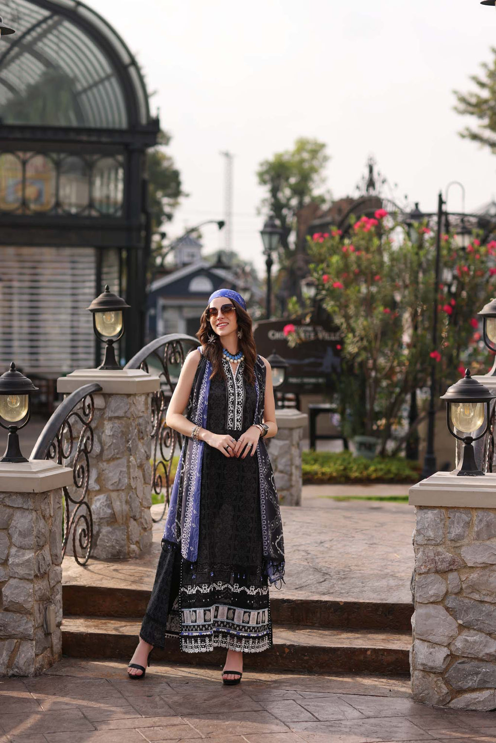 D5A | Noor | Luxe Printkari Lawn 2023