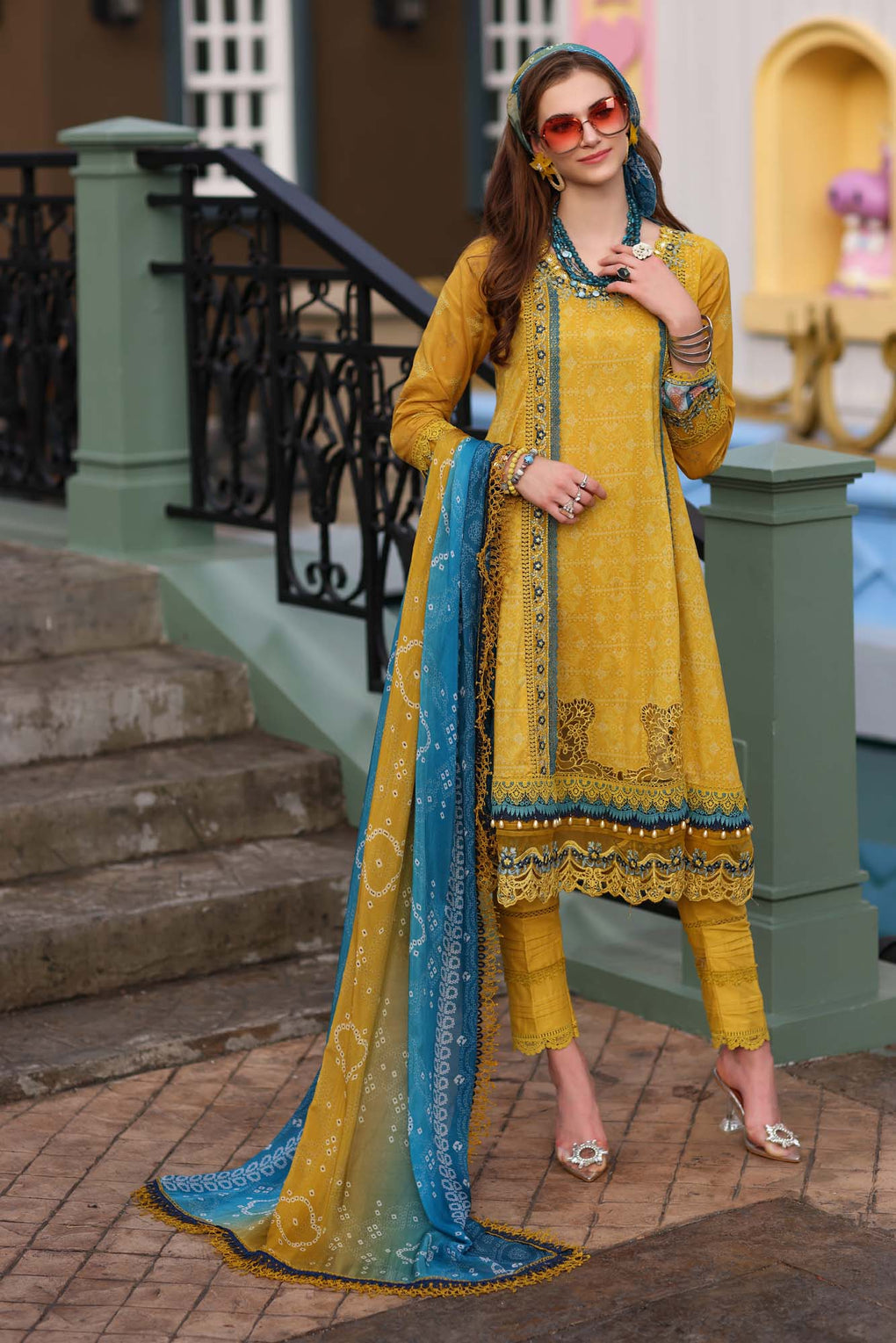 D5B | Noor | Luxe Printkari Lawn 2023