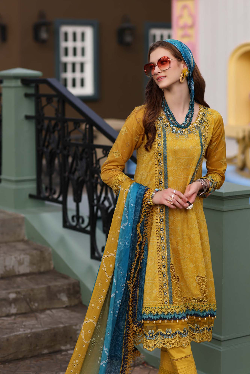 D5B | Noor | Luxe Printkari Lawn 2023