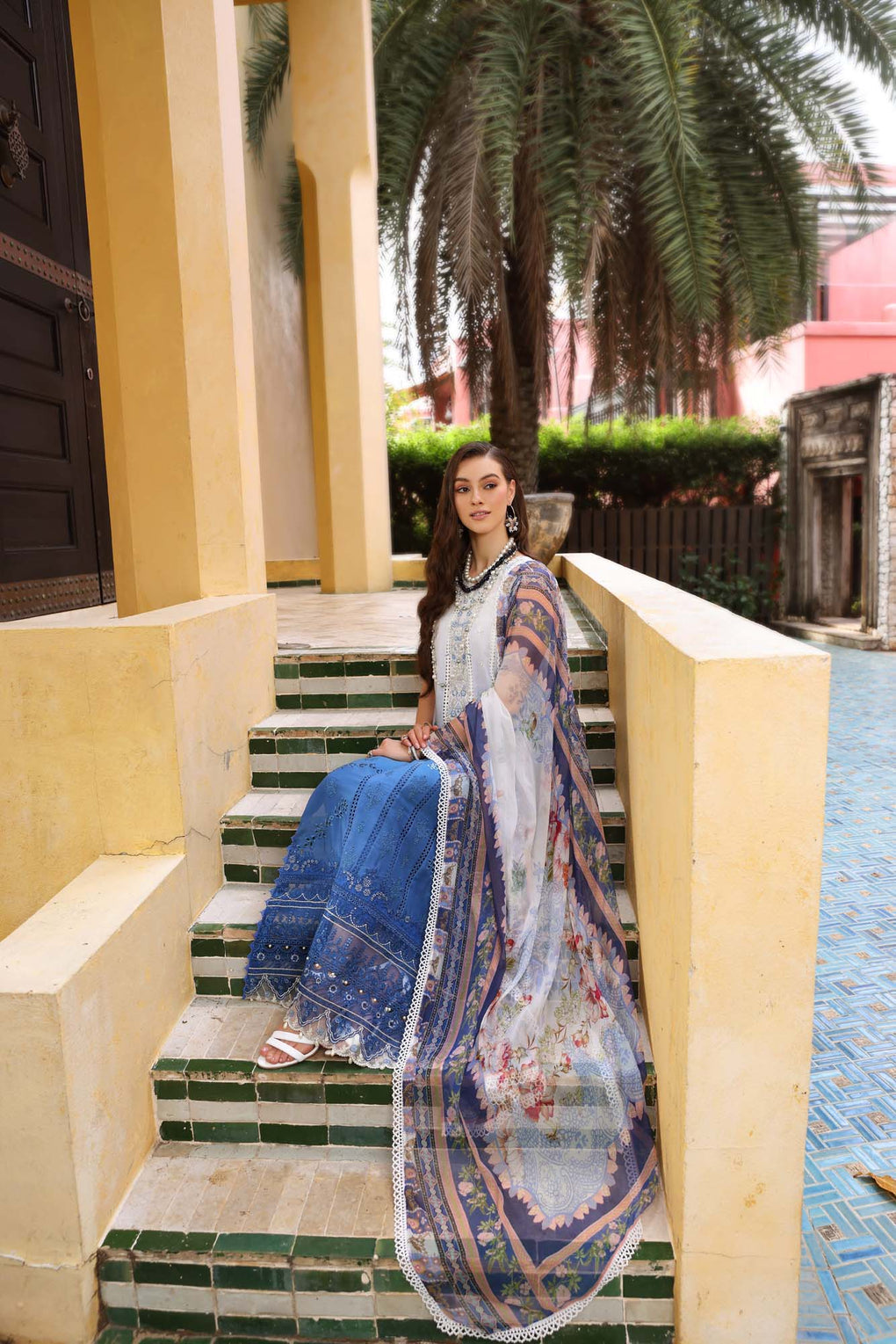 7B | Noor | Luxury Chikankari Lawn 2023