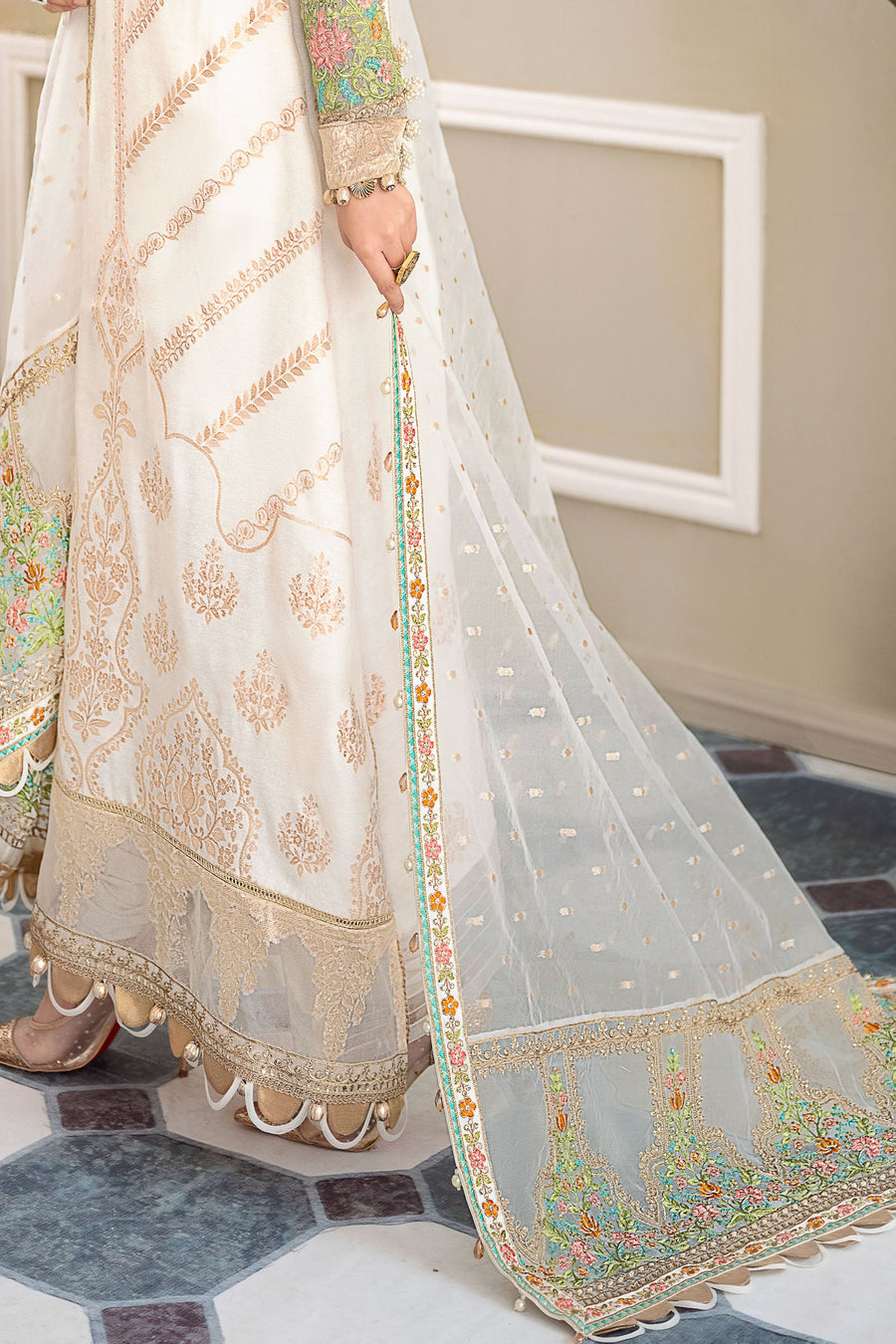 CST-604-IVORY | Maria B | Sateen Unstitched Collection 2023
