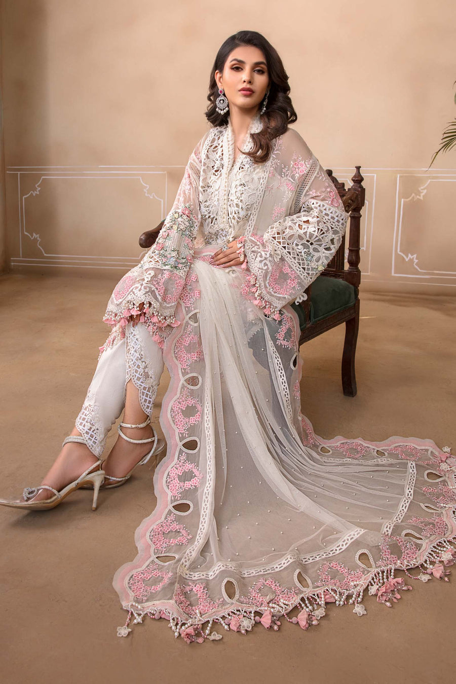 Off White BD-2604 | Maria B | Mbroidered | Eid Heritage Collection 23