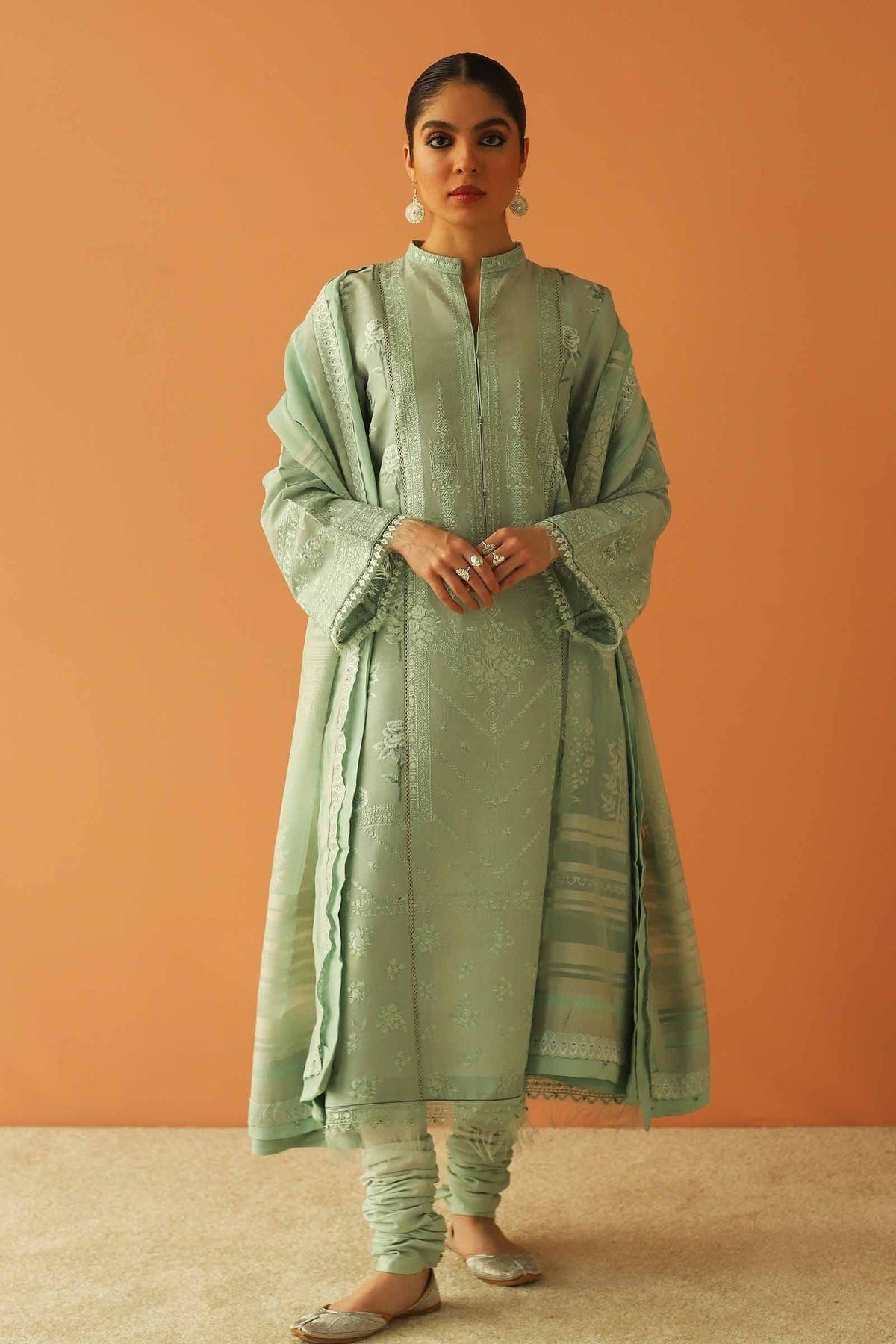 13B | Zara Shahjahan | Spring Summer Lawn 2023