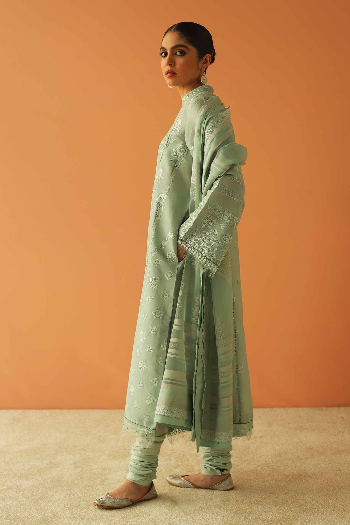 13B | Zara Shahjahan | Spring Summer Lawn 2023