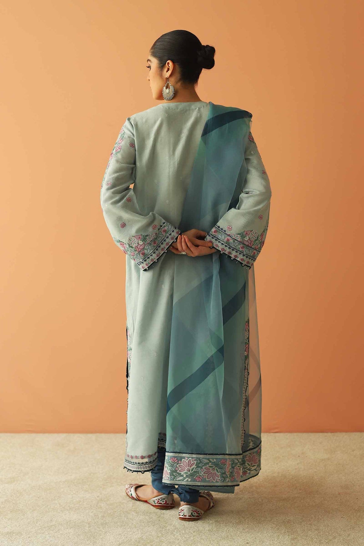 14B  | Zara Shahjahan | Spring Summer Lawn 2023