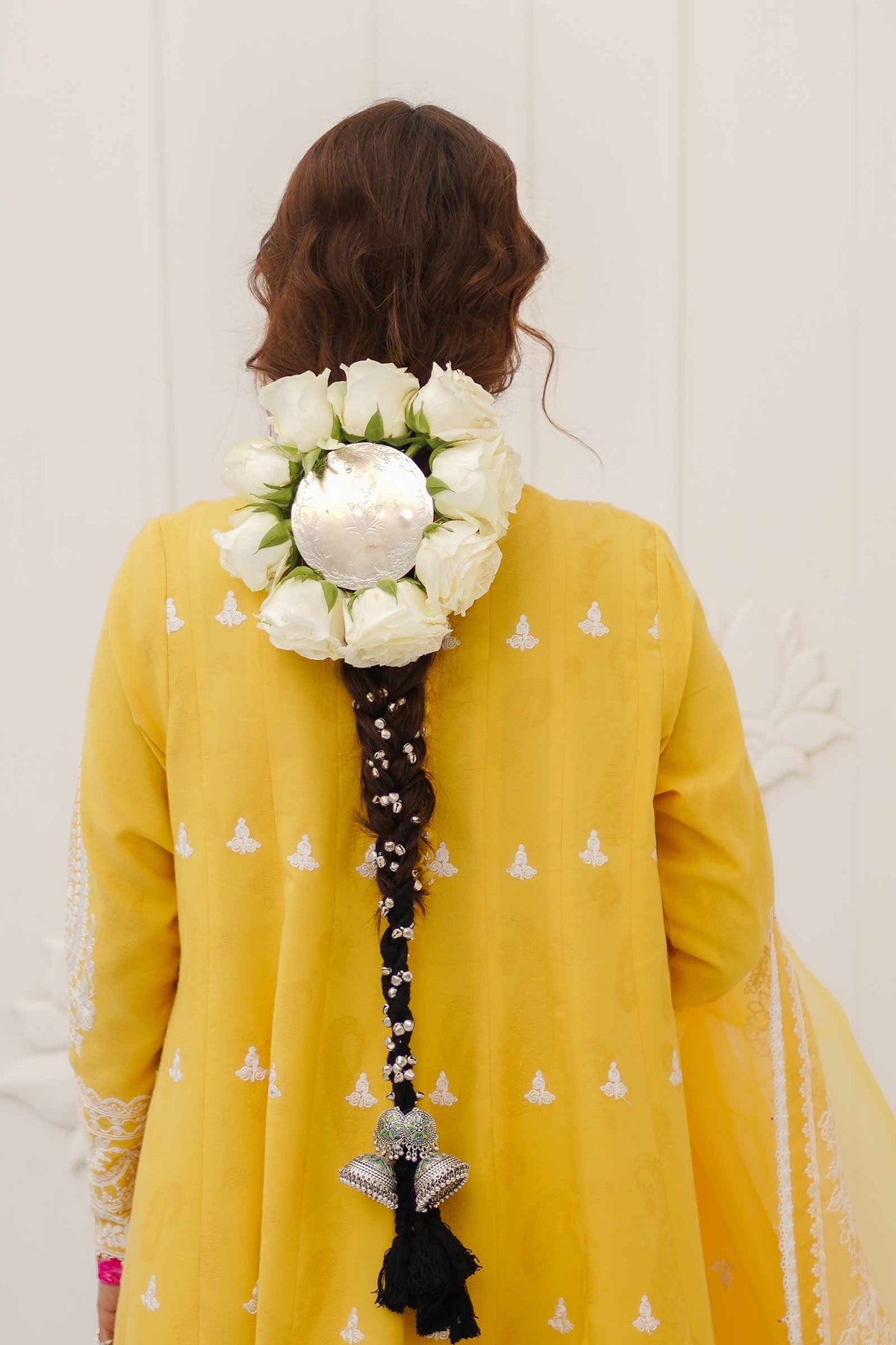 9B | Zara Shahjahan | Spring Summer Lawn 2023