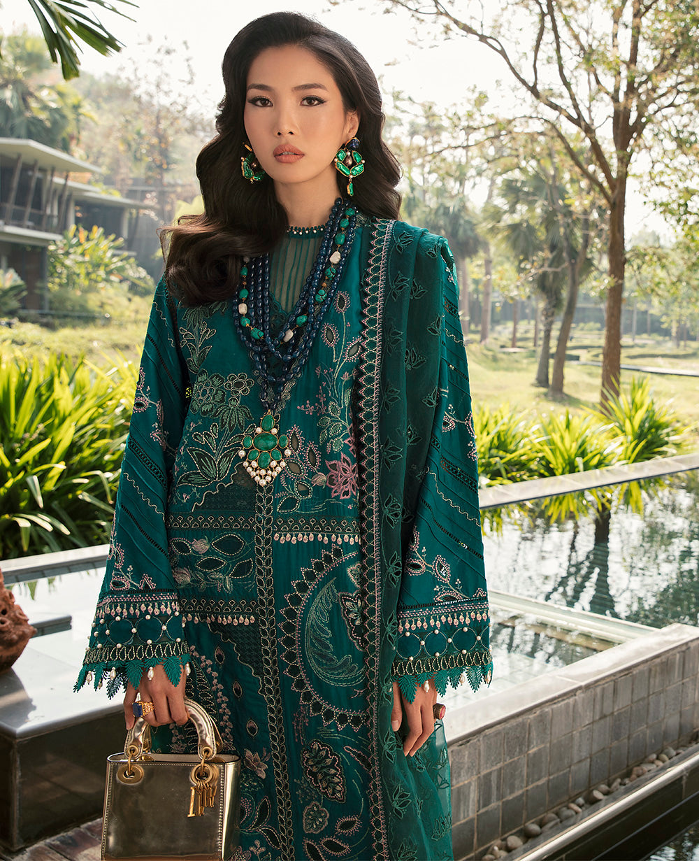 Kamala - D2B | Republic Womenswear | Luxury Lawn 2022