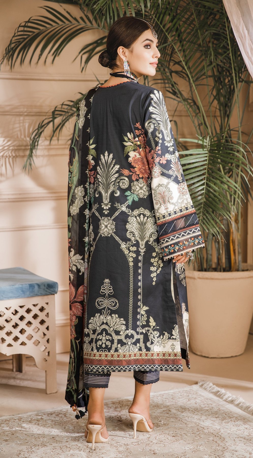 Azmina | Anaya by Kiran Chaudhry | Noor Bano | Unstitched Embroidered Cambric Collection'21