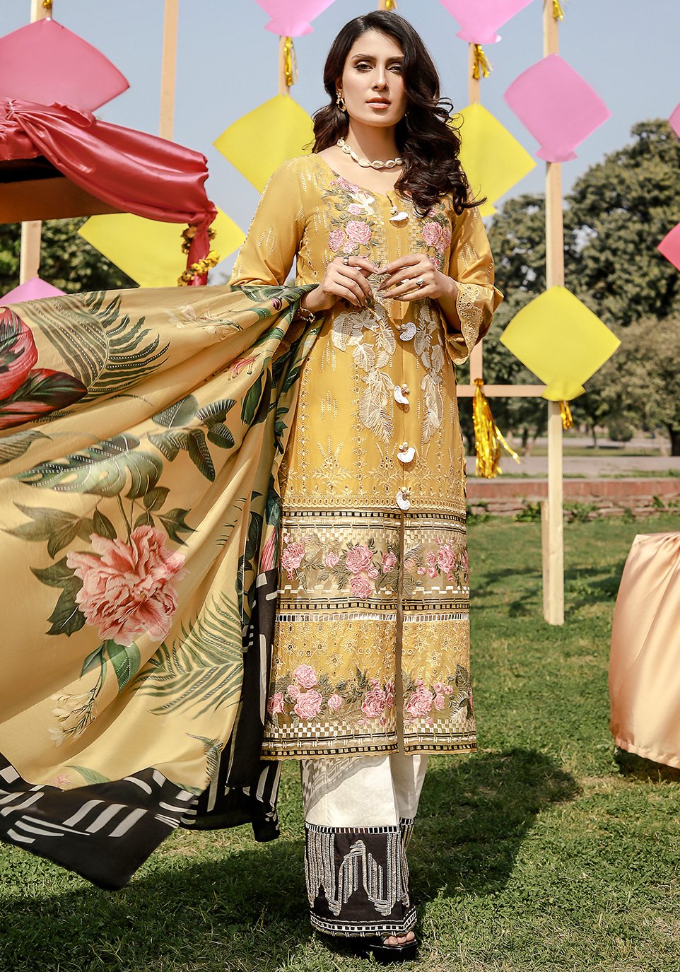 EPL 4A - Intricate Glare | Elaf Festive Collection 2021