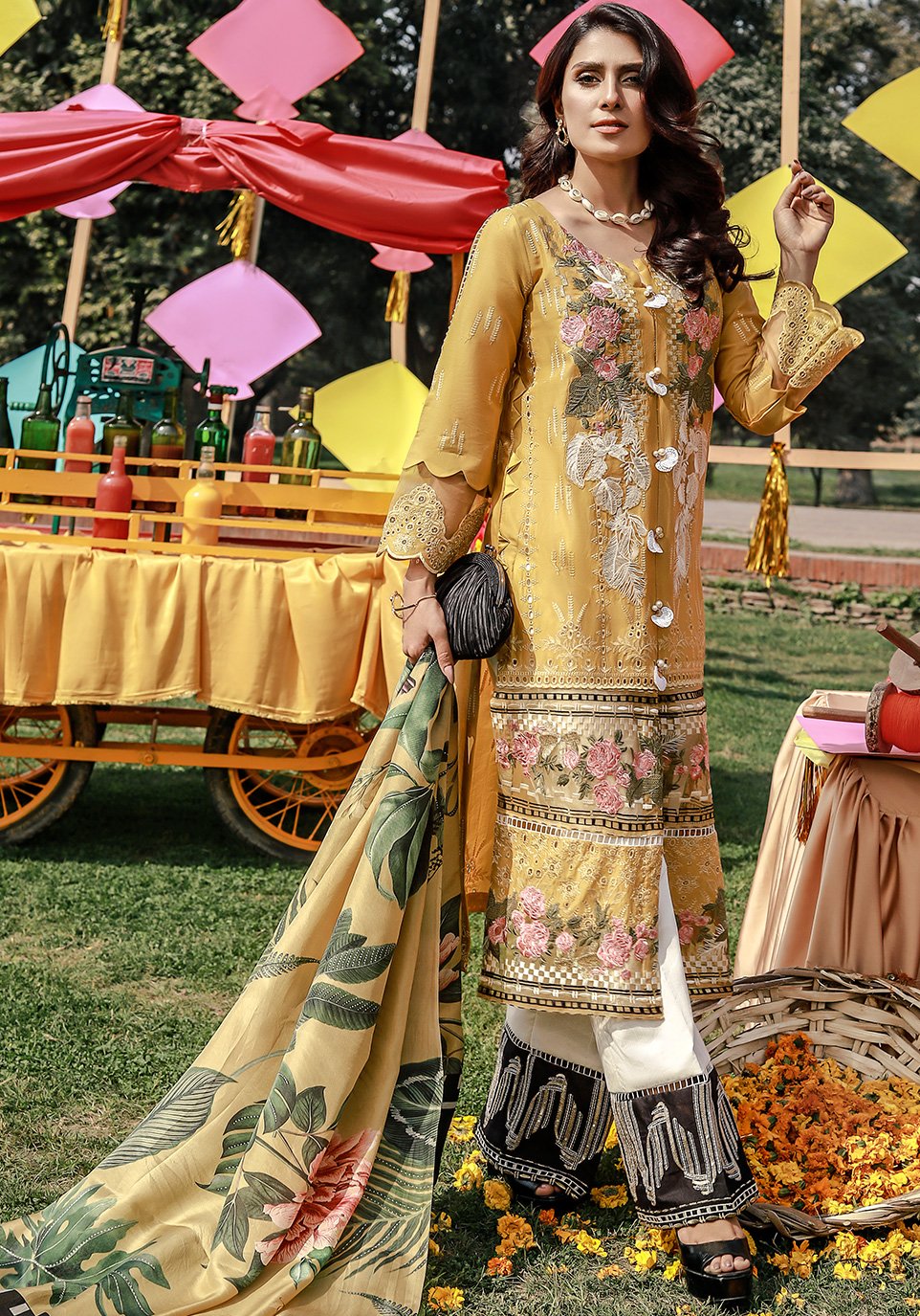 EPL 4A - Intricate Glare | Elaf Festive Collection 2021