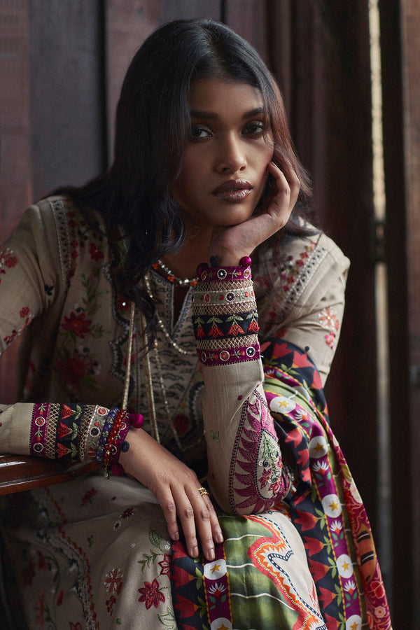 BERINA (EW22-09) | Elan | Winter Collection 2022