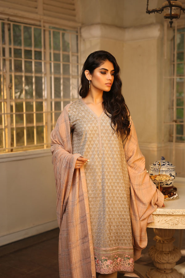 WP-2201 (LSM Winter Embroidered Collection)
