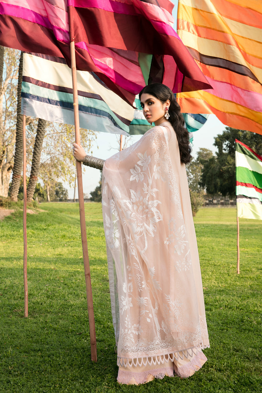 Maina | Saira Rizwan × Ittehad | Luxury Lawn 2022