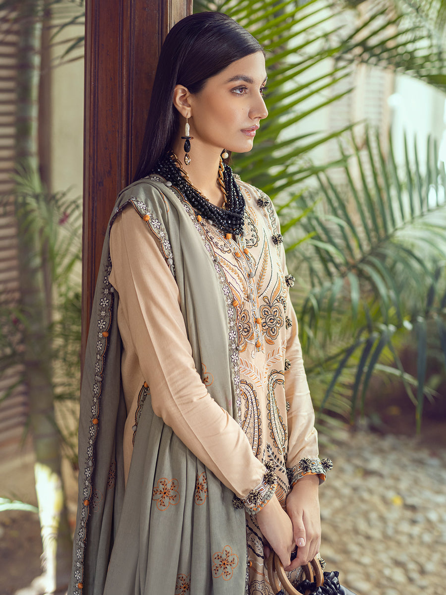 Komal | Roheenaz | Winter Collection 2022