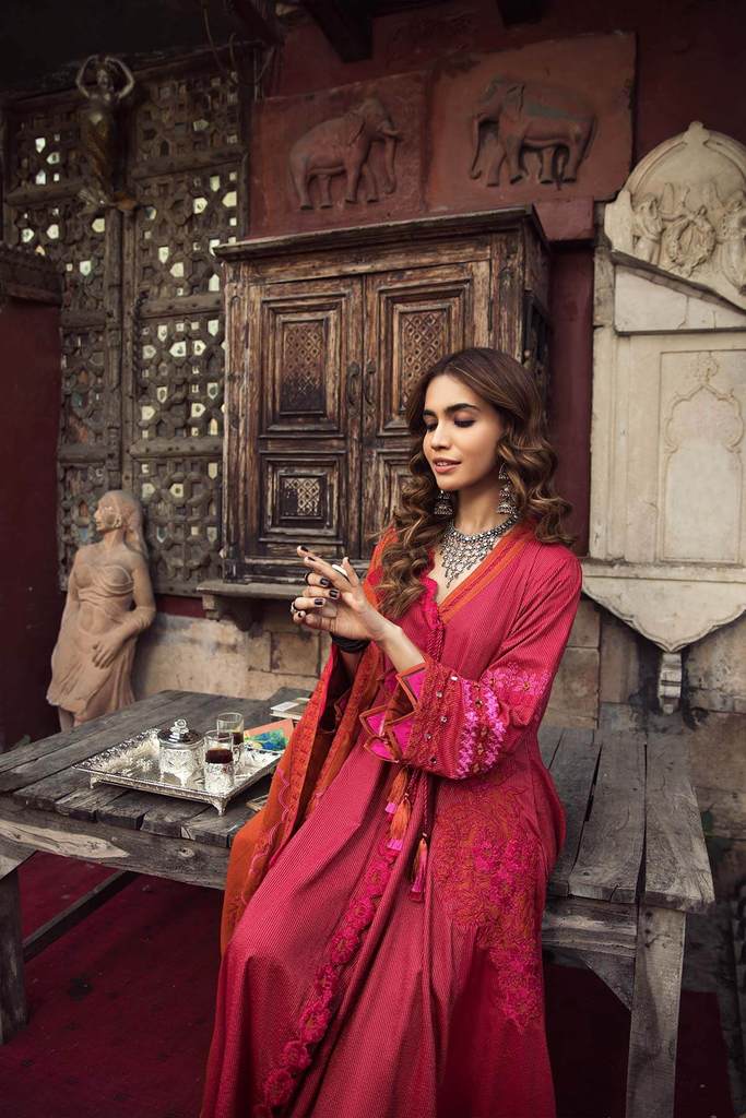 Serenade MSK 06 | Charizma | Signature | Masakali Fall'20 | Embroidered Premium Shawl Collection