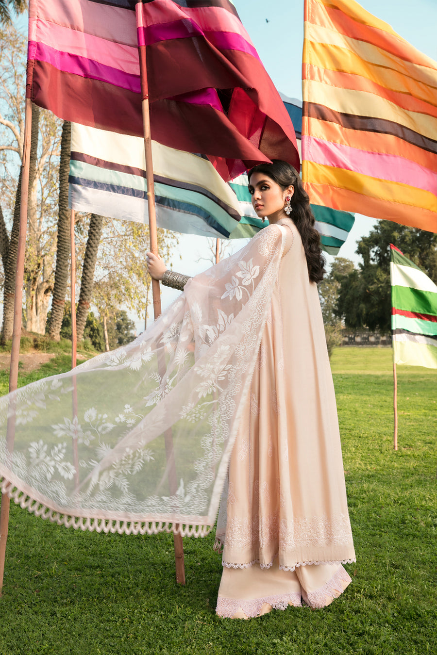 Maina | Saira Rizwan × Ittehad | Luxury Lawn 2022