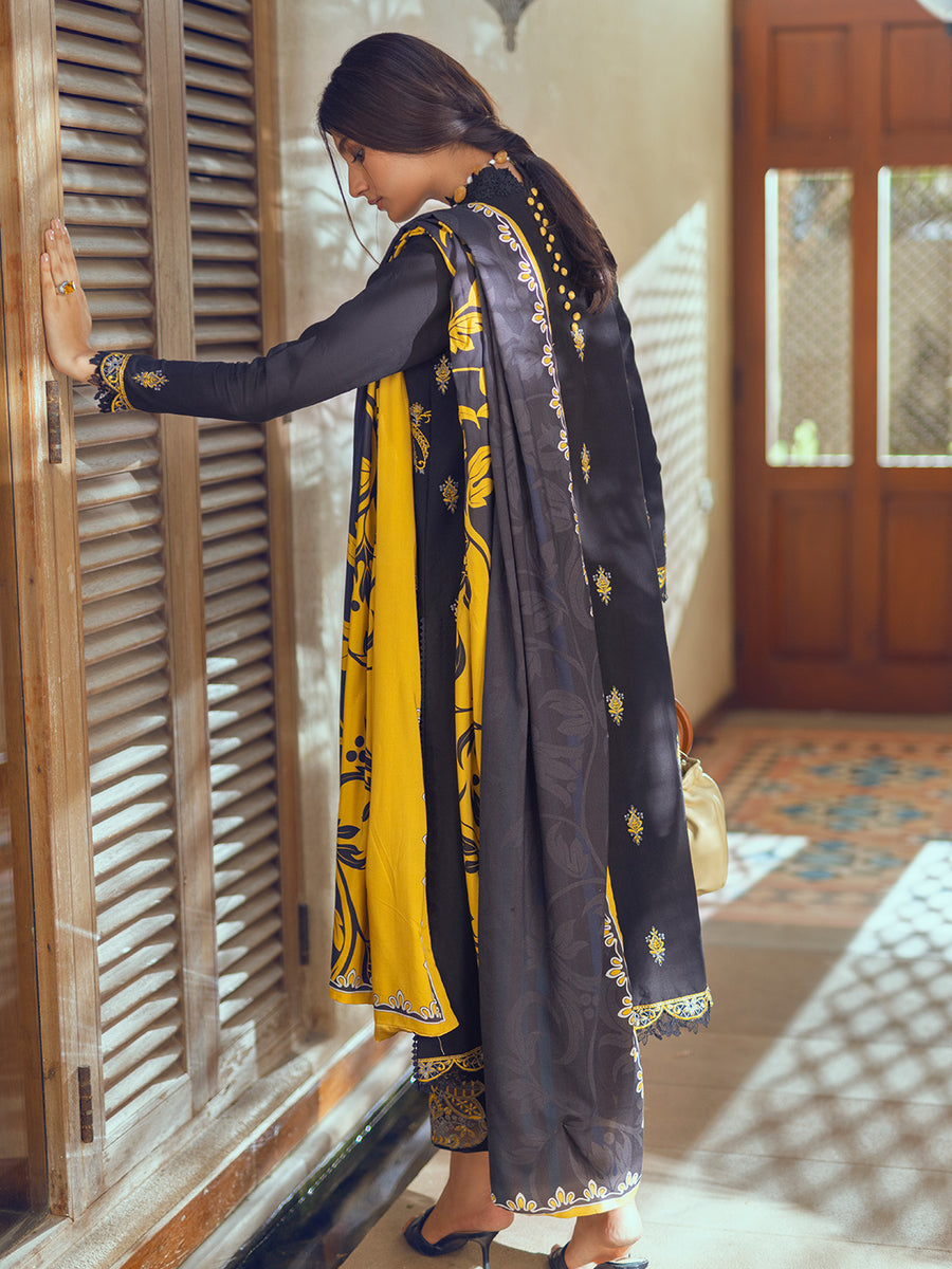 Manal | Roheenaz | Winter Collection 2022