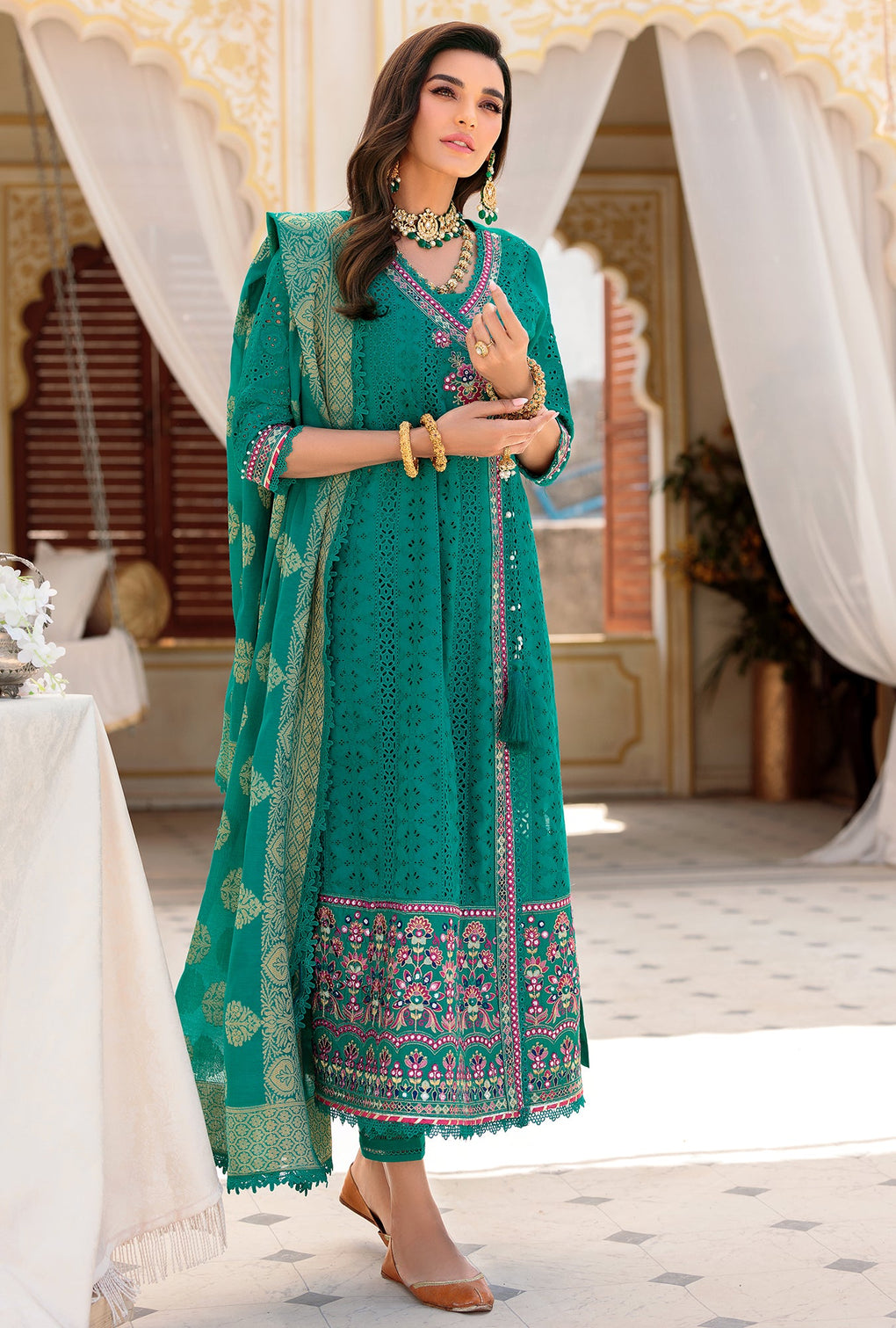 NEIDCHK22-D8-B-KHOOBAM | Noor | Eid Chikankari Lawn 2022