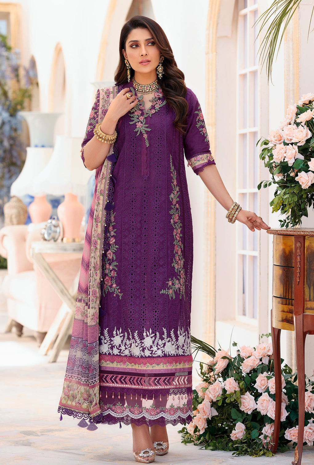 NLCL22-D2-A | Noor | Luxury Chikankari Lawn Collection 2022