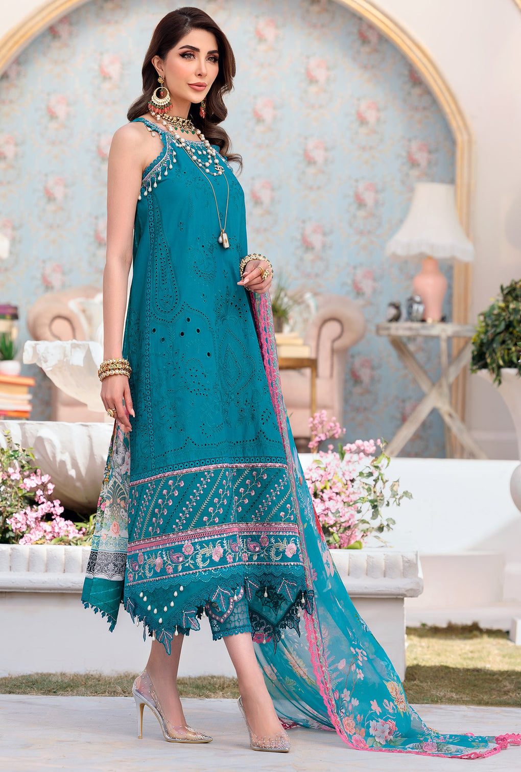 NLCL22-D10-A | Noor | Luxury Chikankari Lawn Collection 2022