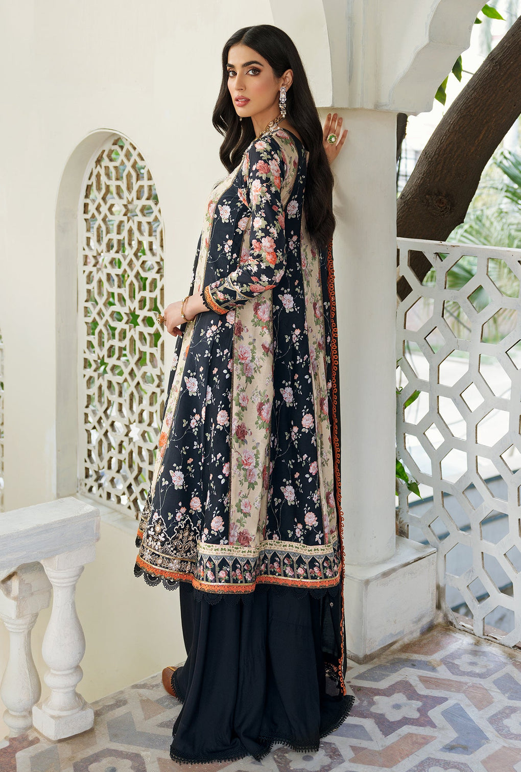 D5 - B - AROMA | Noor | Embroidered Prints Woolen Shawl Collection 2022