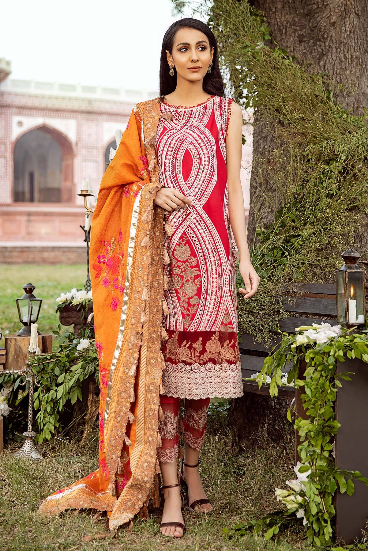 Signature Lawn SS-02-B | House of Charizma | Spring Summer Embroidered Lawn 2020