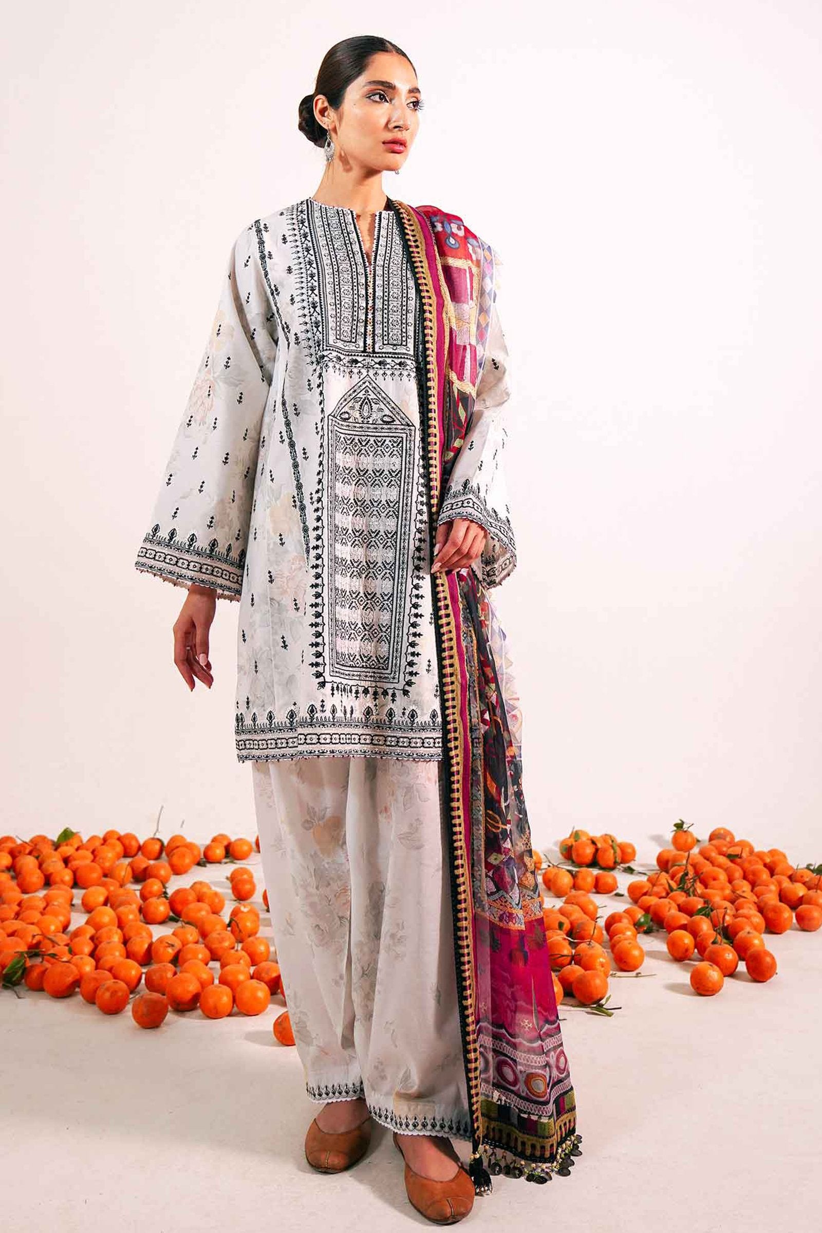 Shireen A  | Zara Shahjahan  | Lawn 2021