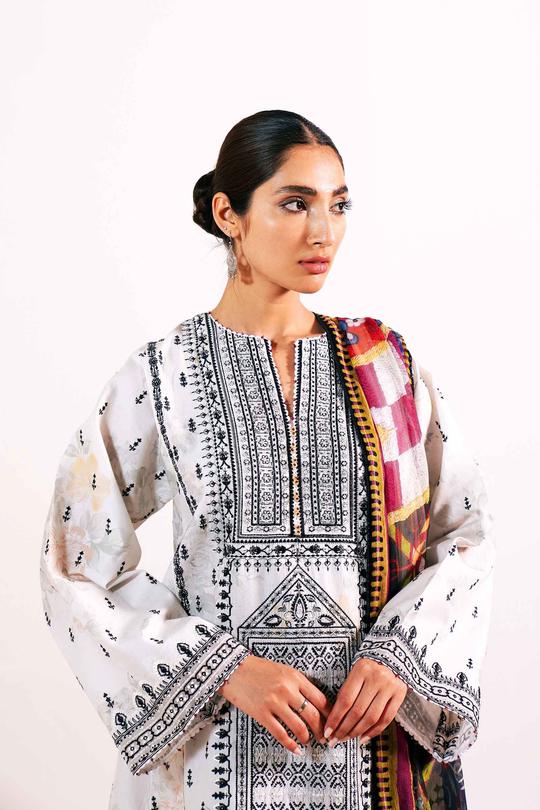 Shireen A  | Zara Shahjahan  | Lawn 2021
