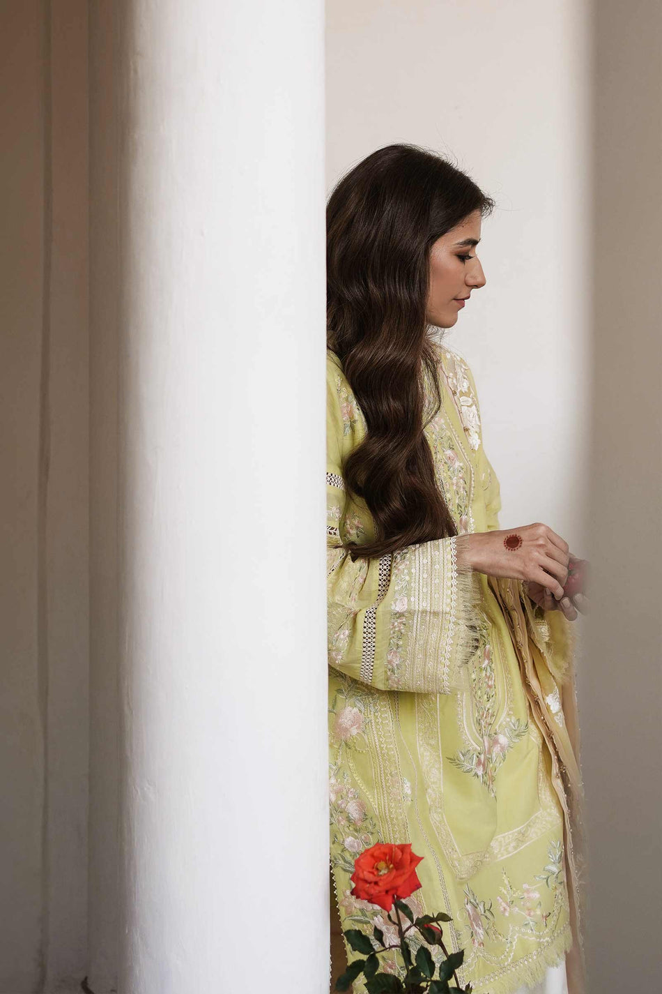 Sona - 14B | Zara Shahjahan | Eid Luxury Lawn 2022
