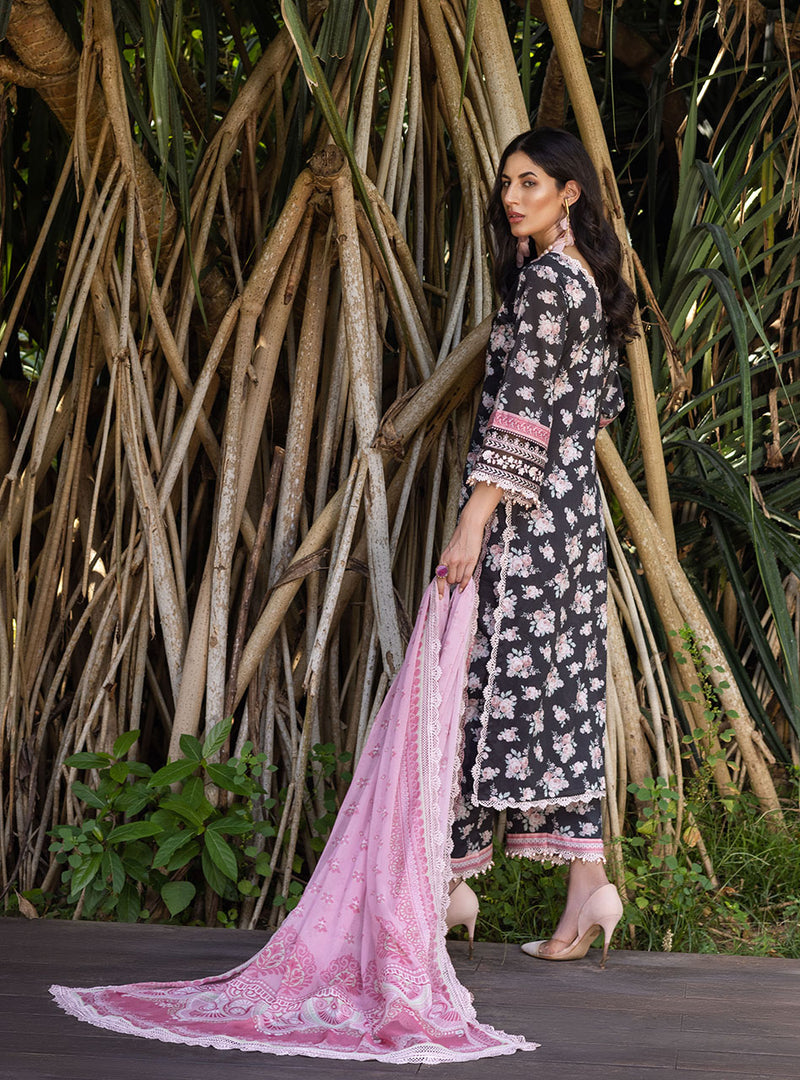 Blush Blossoms - 10A | Zainab Chottani | Tahra Lawn 2022