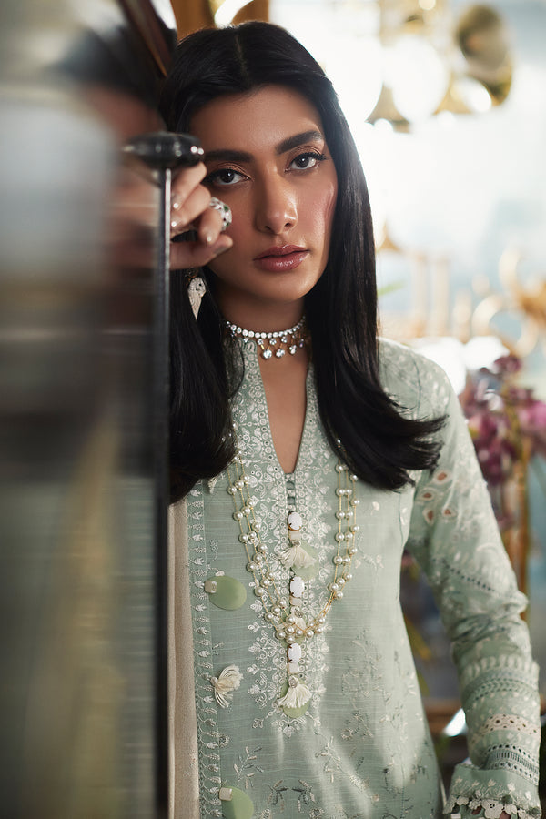AINAZ (EW22-08) | Elan | Winter Collection 2022