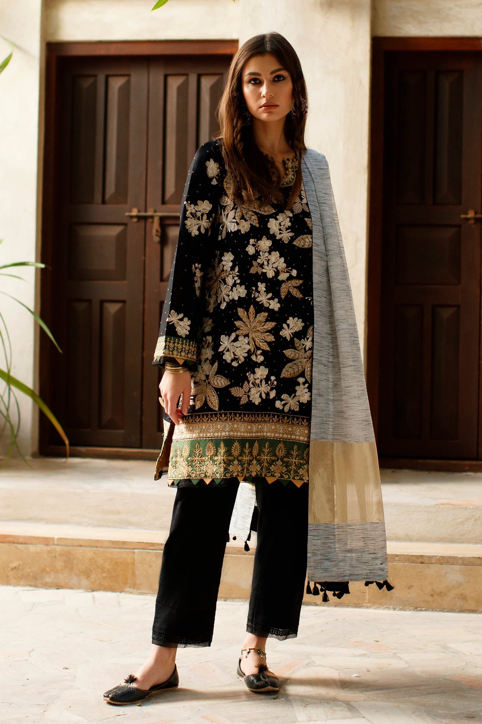 FARIBA (ZL22 - 11B) | Zaha | Lawn Volume 1 2022