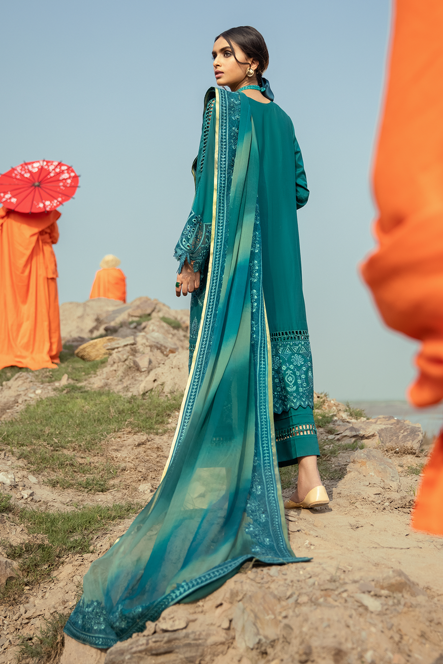 IL21-07 Neprune | Iznik | Luxury Lawn  2021